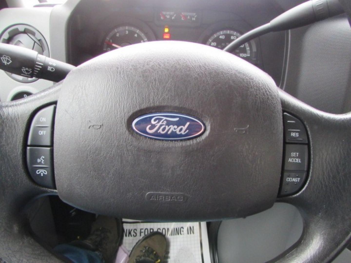 2019 White /Gray Ford Econoline Box van with liftgate (1FDWE3F68KD) with an 6.2 EFI V8 engine, Automatic transmission, located at 4562 State Avenue, Billings, MT, 59101, (406) 896-9833, 45.769516, -108.526772 - Photo#21